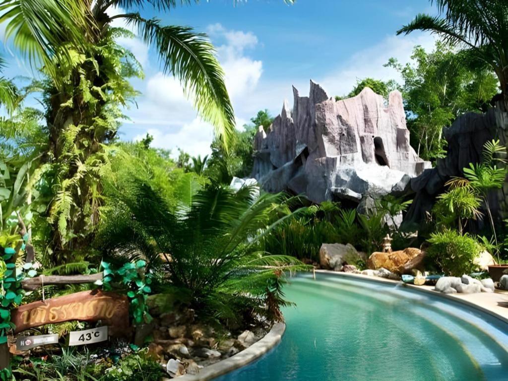 Nattha Waree Hot Spring Resort And Spa Ban Nua Khlong Exterior foto
