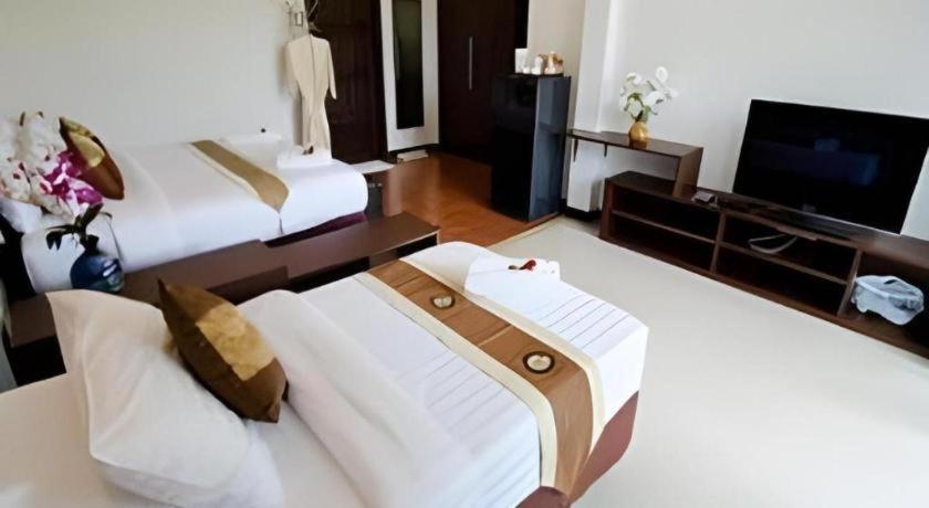 Nattha Waree Hot Spring Resort And Spa Ban Nua Khlong Exterior foto