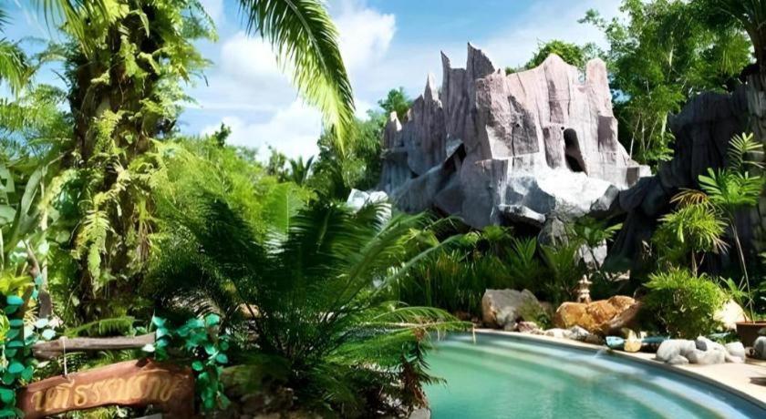 Nattha Waree Hot Spring Resort And Spa Ban Nua Khlong Exterior foto